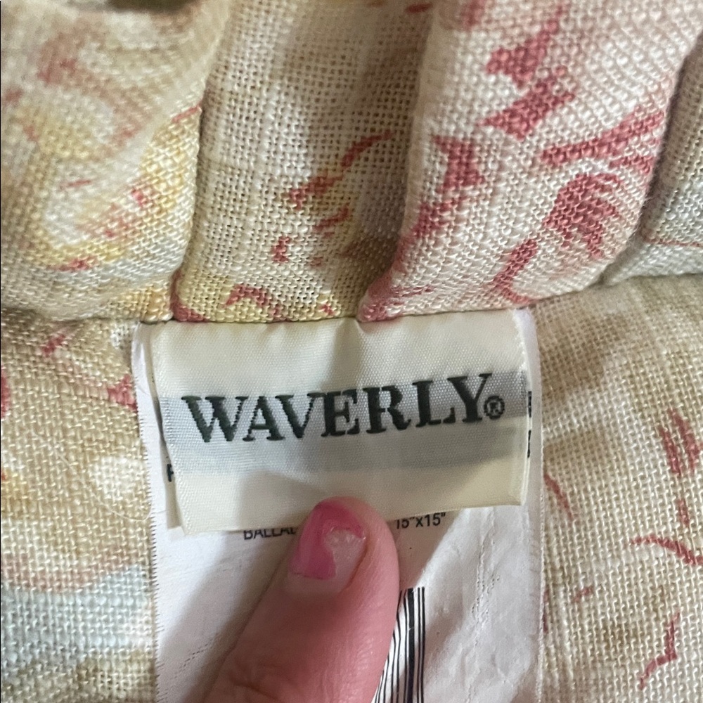 WAVERLY Floral Accent Pillows (2) in Pink and Cream set of 2 - Picture 2 of 3
